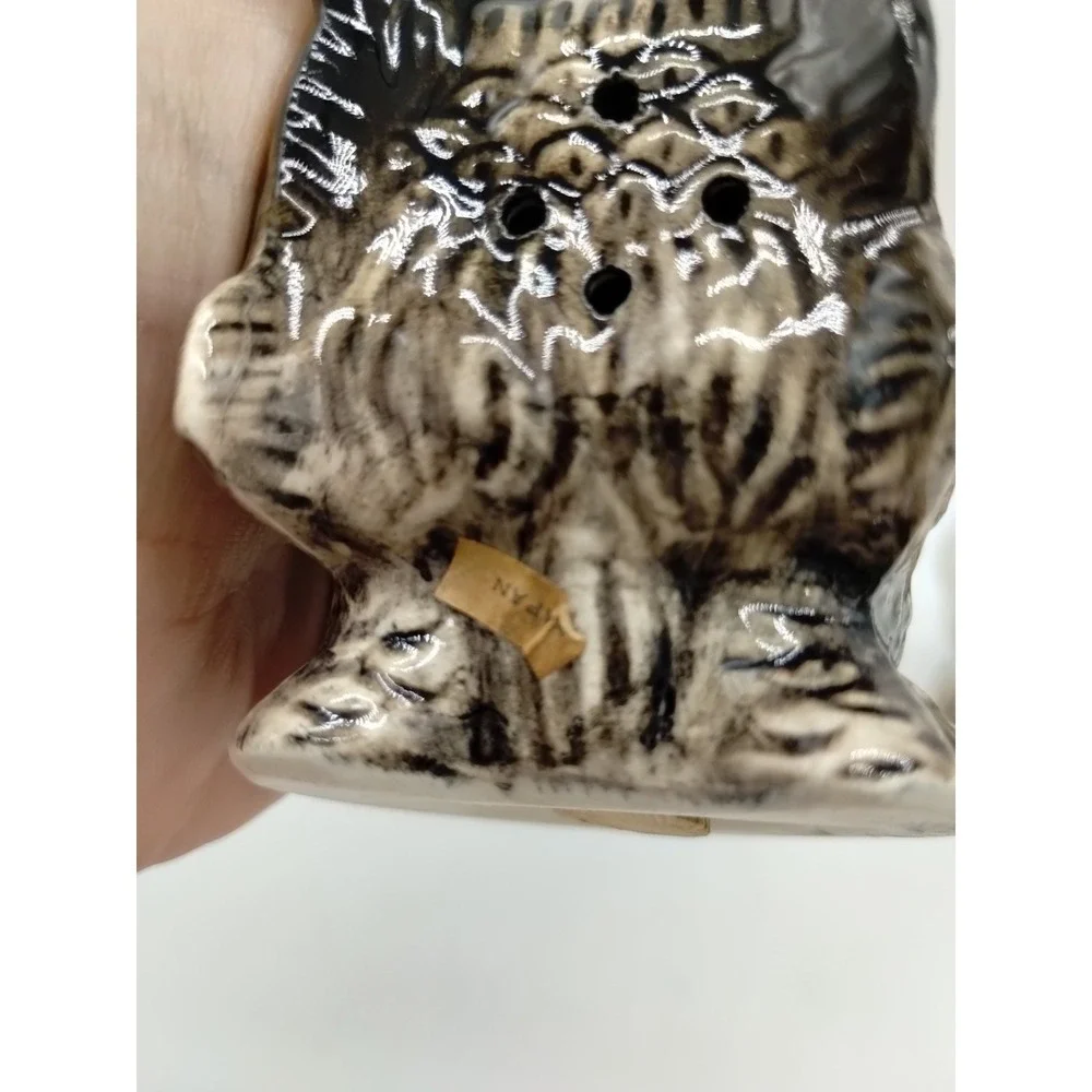 Vintage White Black Rooster and Hen Chicken Salt & Pepper Shakers Japan